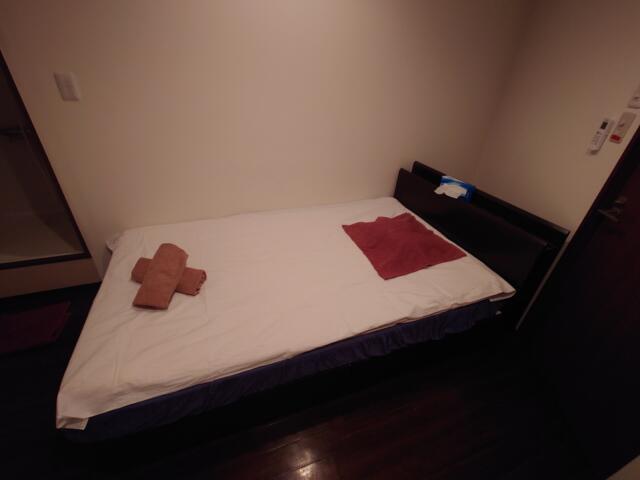 レンタルルーム オーロラ(荒川区/ラブホテル)の写真『206号室ベット』by そこそこの人生