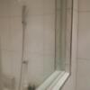 HOTEL Shuffle(シャッフル)(豊島区/ラブホテル)の写真『202号室　バスルームは一部鏡張り』by 市