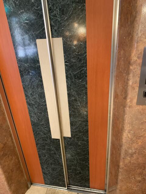 ホテル ルポ(墨田区/ラブホテル)の写真『エレベーター』by 東京都