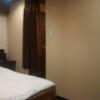ホテルマーブル(品川区/ラブホテル)の写真『304号室　洗面+バスルームと部屋の境はピスタチオ色カーテン』by 市