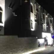 HOTEL COSSTA RESORT（コスタリゾート）(さいたま市北区/ラブホテル)の写真『夜の外観』by あらび