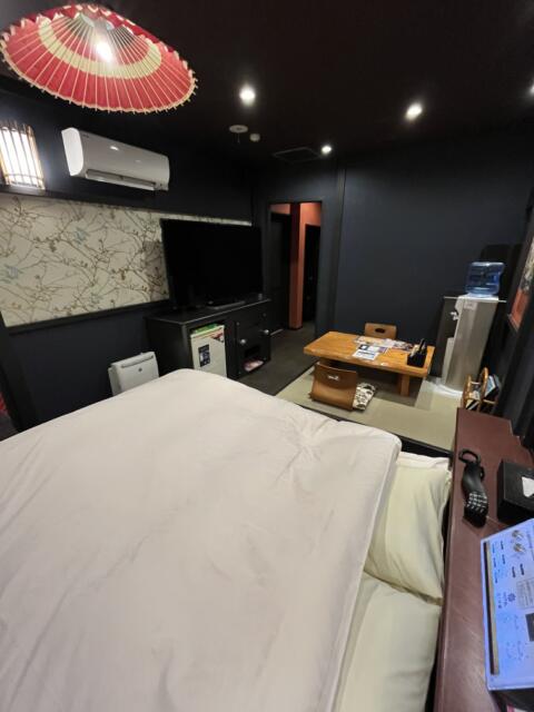 ホテル エーゲ海(静岡市駿河区/ラブホテル)の写真『205号室　ベットルーム』by ま〜も〜る〜