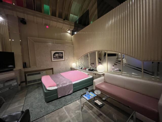 HOTEL AI（アイ）(沼津市/ラブホテル)の写真『714号室　ベットルーム』by ま〜も〜る〜