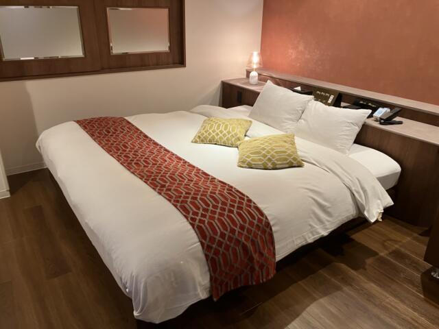BAMBOO GARDEN 相模原(相模原市/ラブホテル)の写真『308号室　ベッド』by KAMUY