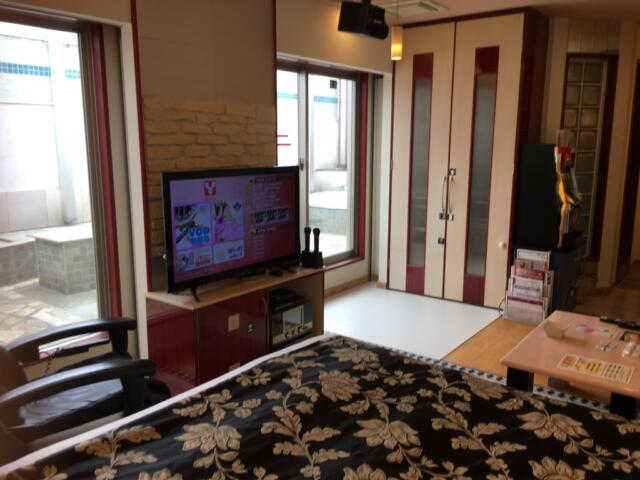 ホテル Ｙ(越谷市/ラブホテル)の写真『307 日中　ベッド側から』by festa9