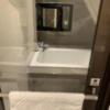 HOTEL W1（ダブルワン）(品川区/ラブホテル)の写真『304号室　部屋から浴室を見る。』by 東京都
