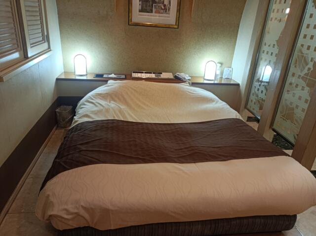 Festa （フェスタ）(成田市/ラブホテル)の写真『107号室　ベッド』by かーたー