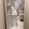 HOTEL W1（ダブルワン）(品川区/ラブホテル)の写真『201号室 前室から見た室内』by ACB48