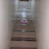 ホテル キャロード2(浜松市/ラブホテル)の写真『１７号室（２階の部屋に続く階段）』by マーシ