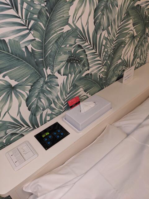 ホテル キャロード2(浜松市/ラブホテル)の写真『１７号室（ベッド頭上の証明パネル等）』by マーシ