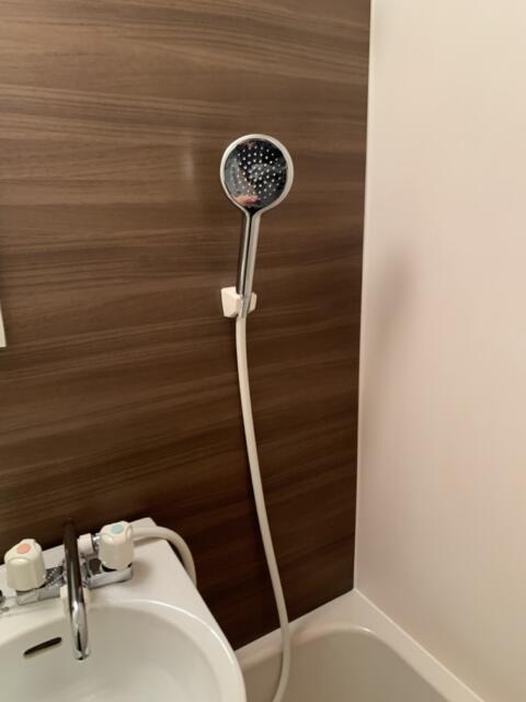 HOTEL HERME（エルメ）(渋谷区/ラブホテル)の写真『205号室　シャワー』by 東京都