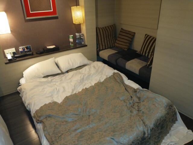 レスティ フロンティア(豊島区/ラブホテル)の写真『208号室　ベット』by HIRO5007
