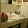 HOTEL Lmine(武雄市/ラブホテル)の写真『406号室の洗面台、明るく、清潔感がある。一応の備品に不足はない。』by 猫饅頭