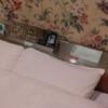 ホテル アーカス(立川市/ラブホテル)の写真『303号室、ベッド枕元』by Sparkle