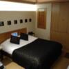 CANTI（キャンティ）(横浜市南区/ラブホテル)の写真『305号室 ベッド』by なめろう