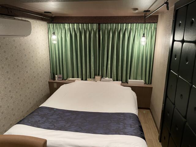 シーズ五反田(品川区/ラブホテル)の写真『501号室、ベッド』by かとう茨城47