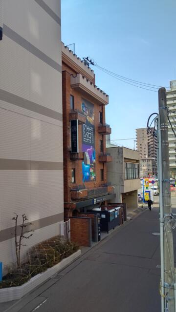 隣のホテル(盛岡市/ラブホテル)の写真『昼の外観です。(23,3)』by キジ