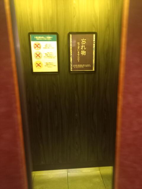 ヴィラジュリア道玄坂(渋谷区/ラブホテル)の写真『エレベーター中』by クロマグロ