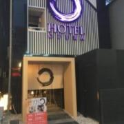 HOTEL OPERA (オペラ)(新宿区/ラブホテル)の写真『夜の外観』by あらび