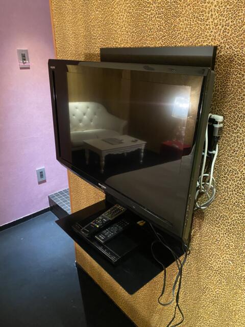 WANDOO(ワンドゥ)(相模原市/ラブホテル)の写真『208号室(テレビ)』by こねほ