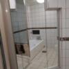 FASHION 2001 HOTEL(横浜市南区/ラブホテル)の写真『501号室 バスルーム入口に大きい鏡あり』by なめろう
