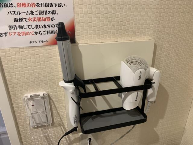 HOTEL AMORE（アモーレ）(渋谷区/ラブホテル)の写真『101号室　洗面台ドライヤー』by 東京都