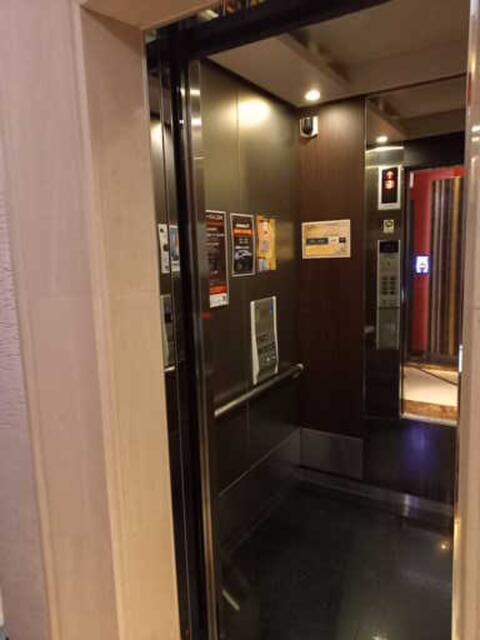 ホテル PASHA(パシャ)(新宿区/ラブホテル)の写真『エレベーター』by クロマグロ