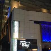 ホテル Wing(福岡市中央区/ラブホテル)の写真『夜の外観②』by Sparkle