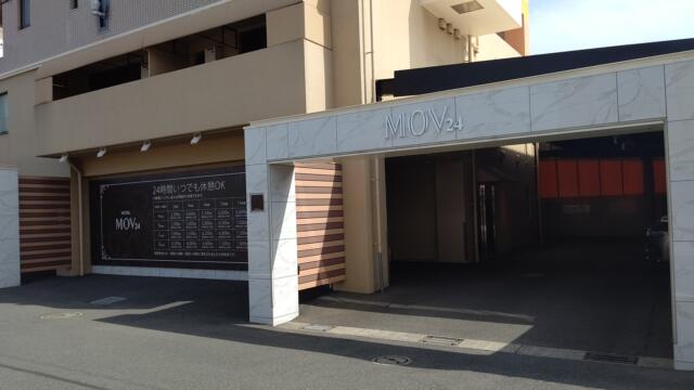 HOTEL MOV24（モブ）(北九州市小倉北区/ラブホテル)の写真『昼の入口②』by Sparkle