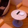HOTEL IXION（イクシオン)(戸田市/ラブホテル)の写真『205号室、テーブルと椅子、マッサージチェア』by 春風拳