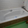ホテル アーカス(立川市/ラブホテル)の写真『305号室、浴槽』by もんが～