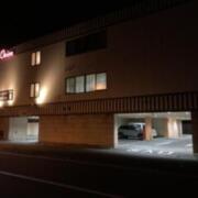 ホテルオリオン(松山市/ラブホテル)の写真『夜の外観』by まさおJリーグカレーよ