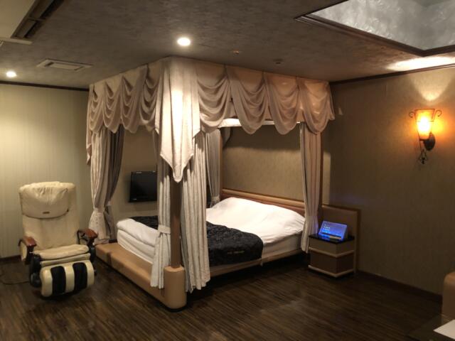 アニバーサリー(八王子市/ラブホテル)の写真『312号室 ベッド』by 名無しさん（ID:163503）