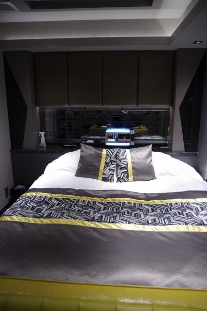 HOTEL PASHA GRAN（パシャグラン）(台東区/ラブホテル)の写真『703号室　ベッド』by マーケンワン