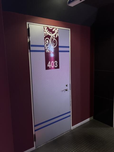 HOTEL フェアリー岩槻(さいたま市岩槻区/ラブホテル)の写真『403号室　客室ドア』by festa9
