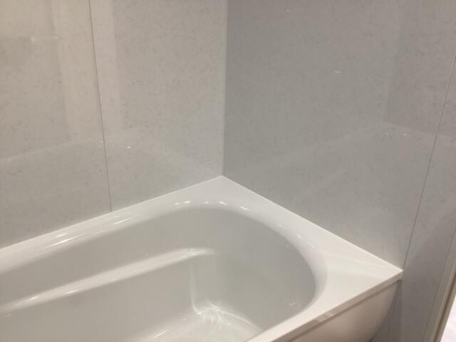 HOTEL DIAMOND（ダイヤモンド）(渋谷区/ラブホテル)の写真『604号室 浴室』by ACB48