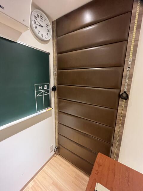 HOTEL AMAN(アマン)(浜松市/ラブホテル)の写真『216号室　拘束台』by ま〜も〜る〜