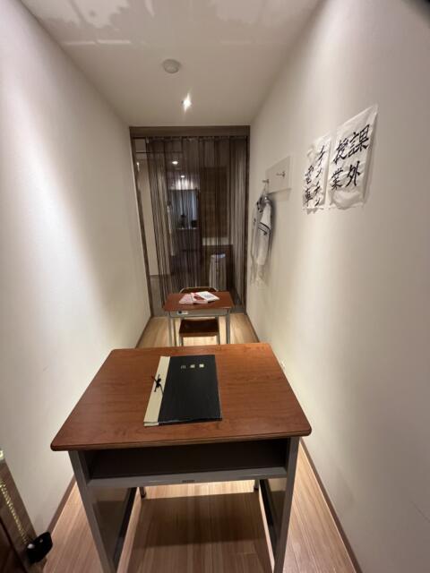HOTEL AMAN(アマン)(浜松市/ラブホテル)の写真『216号室　教壇側から』by ま〜も〜る〜