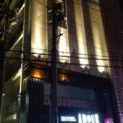 HOTEL AMOUR(アムール)(福岡市中央区/ラブホテル)の写真『夜の外観①』by Sparkle