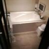 TIARA Brun (ティアラブラン)(大和市/ラブホテル)の写真『402号室、浴室です。(23,6)』by キジ