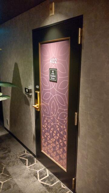 TIARA Brun (ティアラブラン)(大和市/ラブホテル)の写真『402号室、入口です。(23,6)』by キジ