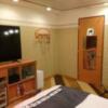HOTEL Kartine X(カルティニX)(広島市南区/ラブホテル)の写真『202号室（部屋奥から入口方向）』by 格付屋