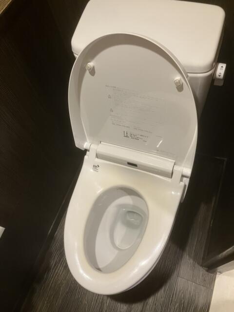 Hotel BALIBALI（バリバリ）(品川区/ラブホテル)の写真『701号室　トイレ』by hireidenton