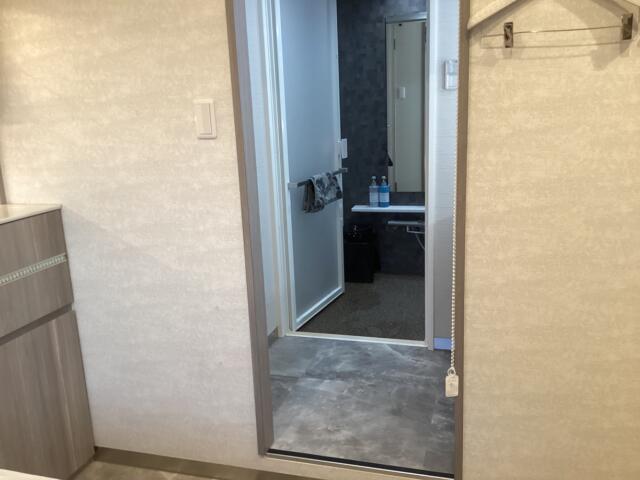 HOTEL DIAMOND（ダイヤモンド）(渋谷区/ラブホテル)の写真『404号室 お部屋から見た浴室』by ACB48