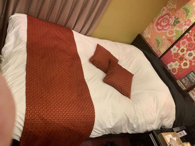 HOTEL ZHIPAGO (ジパゴ)(品川区/ラブホテル)の写真『203号室　ベッド』by 東京都