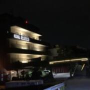 ホテル 嵯峨野（さがの）(京都市右京区/ラブホテル)の写真『夜の外観』by まさおJリーグカレーよ