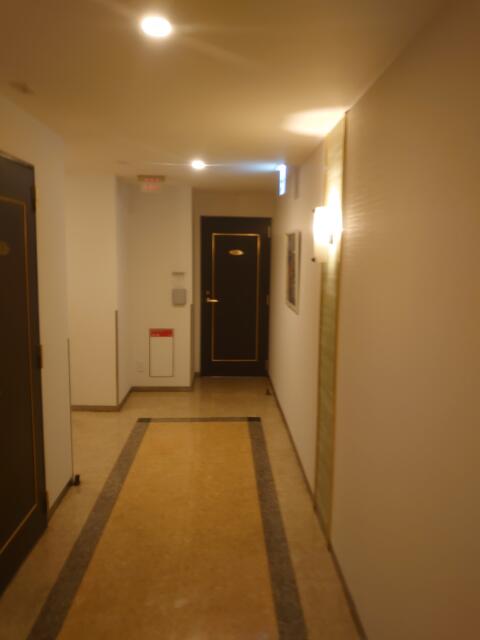 ホテル ウエスト(品川区/ラブホテル)の写真『404号 入口』by momomo