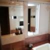 PRIVATE HOTEL BRASSINO 2(町田市/ラブホテル)の写真『303号室、窓も開きます。浴室は鏡が多いです。(23,6)』by キジ
