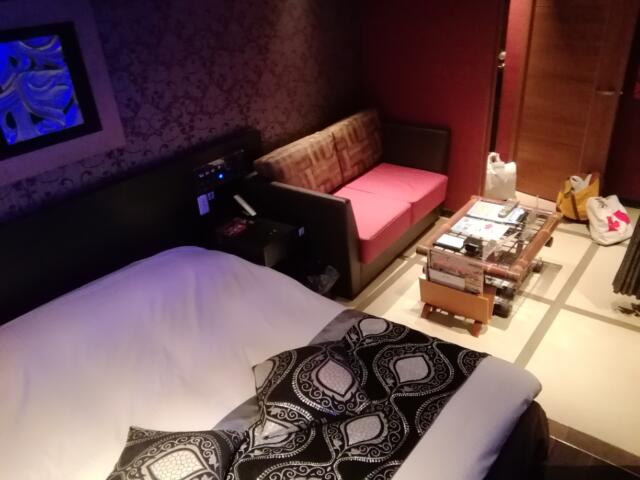 PRIVATE HOTEL BRASSINO 2(町田市/ラブホテル)の写真『303号室、部屋左奥から。(23,6)』by キジ