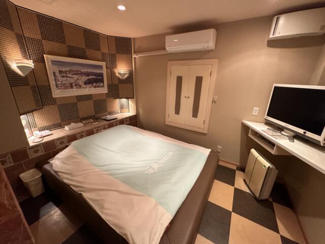 HOTEL The AMERICAN(アメリカン)(江戸川区/ラブホテル)の写真『502号室 全景』by ネコシ